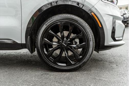 2023 Kia Sorento EX