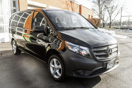 2020 Mercedes-Benz Metris Base