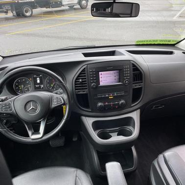 2020 Mercedes-Benz Metris Base