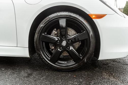 2015 Porsche Cayman Base