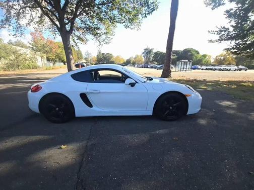 2015 Porsche Cayman Base
