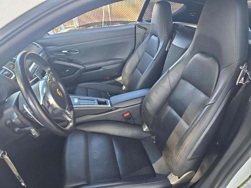 2015 Porsche Cayman Base