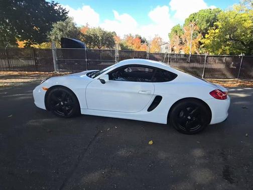 2015 Porsche Cayman Base