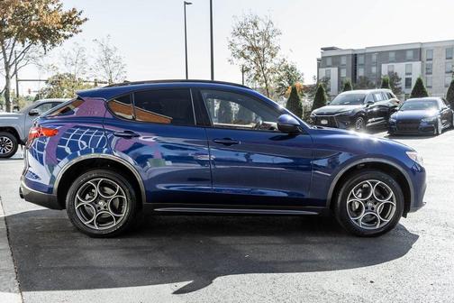 2022 Alfa Romeo Stelvio Ti