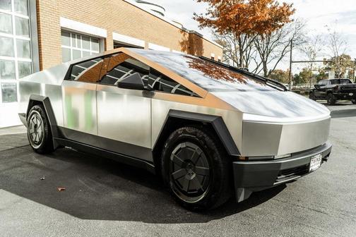 2025 Tesla Cybertruck All-Wheel Drive