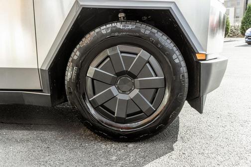 2025 Tesla Cybertruck All-Wheel Drive