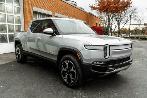 2023 Rivian R1T Adventure Quad Motor Large Pack