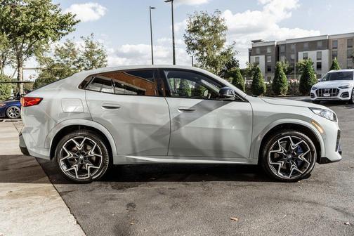 2025 BMW X2 M35i