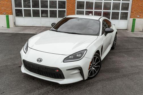 2024 Toyota GR86 Base