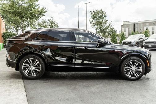2024 Cadillac LYRIQ Luxury
