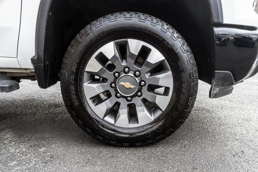 2024 Chevrolet Silverado 2500 Custom