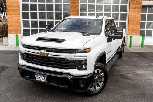 2024 Chevrolet Silverado 2500 Custom