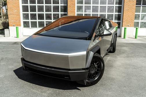 Ultra-Hard Stainless Steel 2025 Tesla Cybertruck All-Wheel Drive