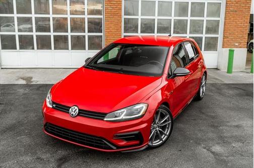 2019 Volkswagen Golf R 2.0T DSG