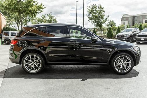 2022 Mercedes-Benz GLC 300 4MATIC