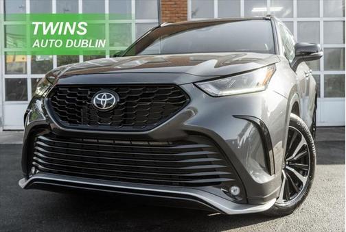 2022 Toyota Highlander XSE