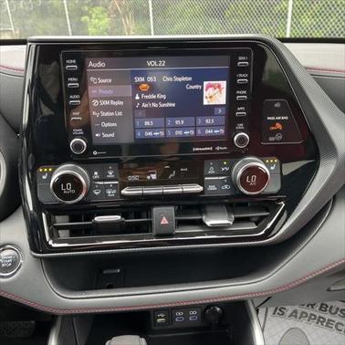 2022 Toyota Highlander XSE