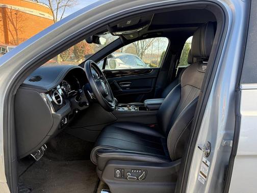 2019 Bentley Bentayga V8
