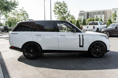 White 2023 Land Rover Range Rover P530 SE