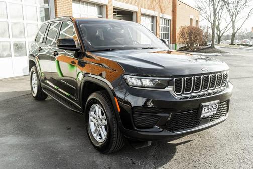2023 Jeep Grand Cherokee Laredo