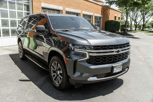 Shadow Gray Metallic 2021 Chevrolet Suburban LS
