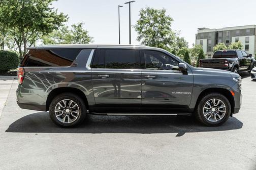 Shadow Gray Metallic 2021 Chevrolet Suburban LS
