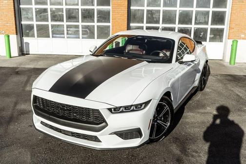 2024 Ford Mustang EcoBoost Premium