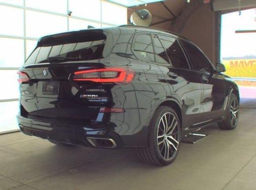 2020 BMW X5 M50i