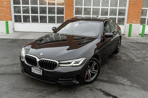 2022 BMW 530 i xDrive
