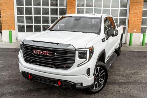 2023 GMC Sierra 1500 AT4