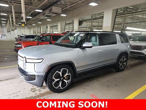 2024 Rivian R1S Adventure Quad Motor Large Pack