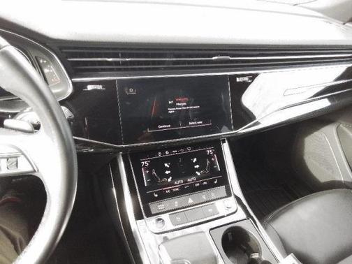 2021 Audi Q7 55 Premium