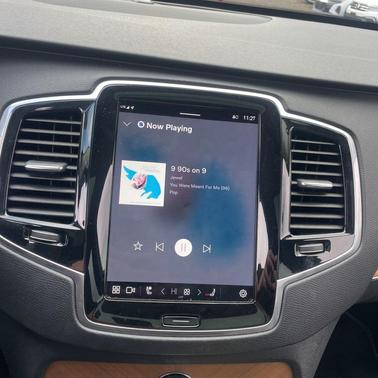 2025 Volvo XC90 B6 Plus 7-Seater