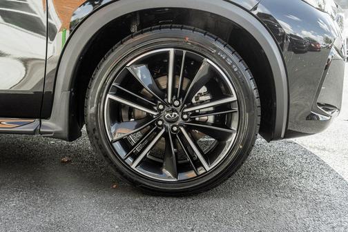 2023 INFINITI QX55 SENSORY