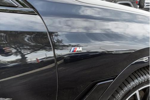 2020 BMW X6 M50i