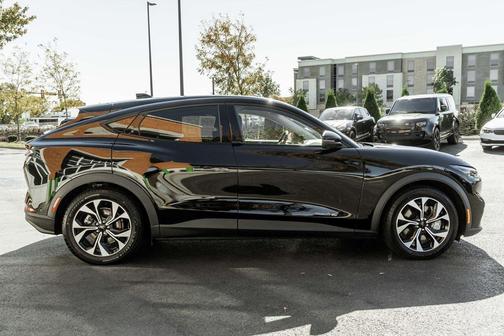 2024 Ford Mustang Mach-E Select