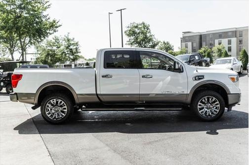 2019 Nissan Titan XD Platinum Reserve