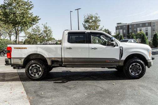 2023 Ford F-250 Platinum