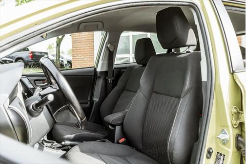 2016 Scion iM Base