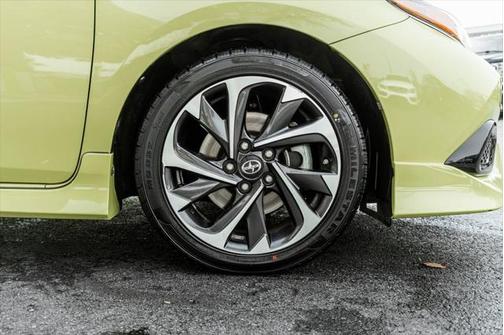 2016 Scion iM Base