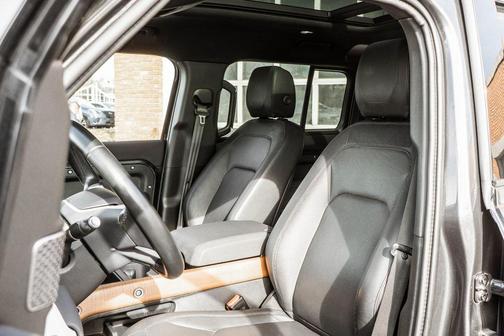 2023 Land Rover Defender 110 S