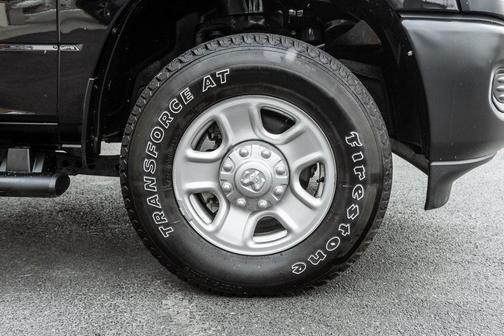 2024 RAM 3500 Tradesman Regular Cab 4x4 8' Box