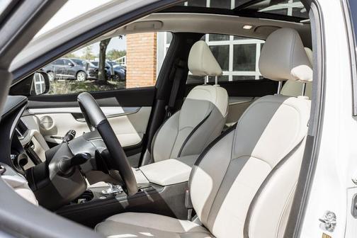 2022 INFINITI QX50 ESSENTIAL AWD