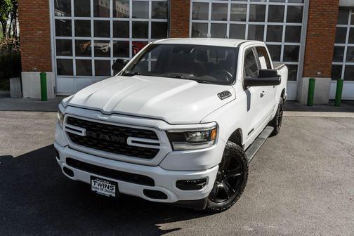 Bright White Clearcoat 2022 RAM 1500 Sport