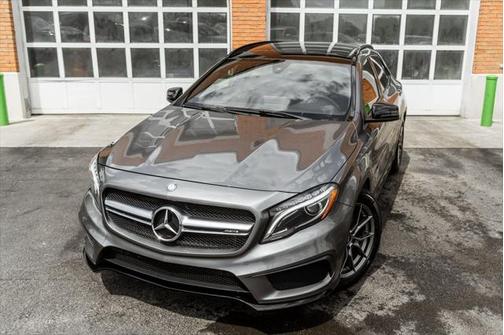 2017 Mercedes-Benz AMG GLA 45 Base 4MATIC