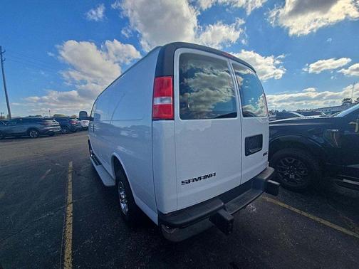 2023 GMC Savana 2500 Work Van