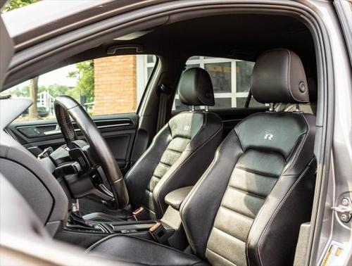 2017 Volkswagen Golf R 2.0T DSG