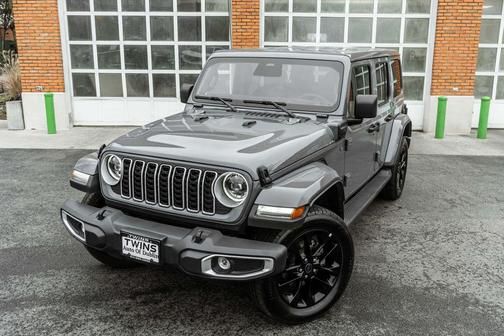 2025 Jeep Wrangler 4xe Sahara
