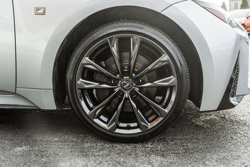 2022 Lexus IS 350 Base