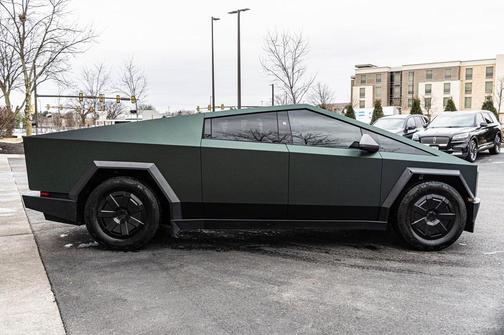 2024 Tesla Cybertruck All-Wheel Drive